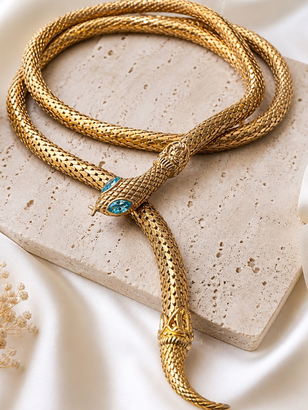 Stunning Vintage Mesh Snake Belt Necklace Gold Lariat Blue Crystal Eyes 42”